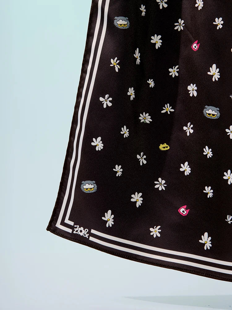 ZO&FRIENDS - ZOA Signature Scarf (Black / White)